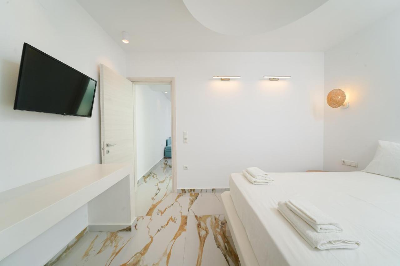 Athina Palace Luxurious Appartments Potos Eksteriør billede
